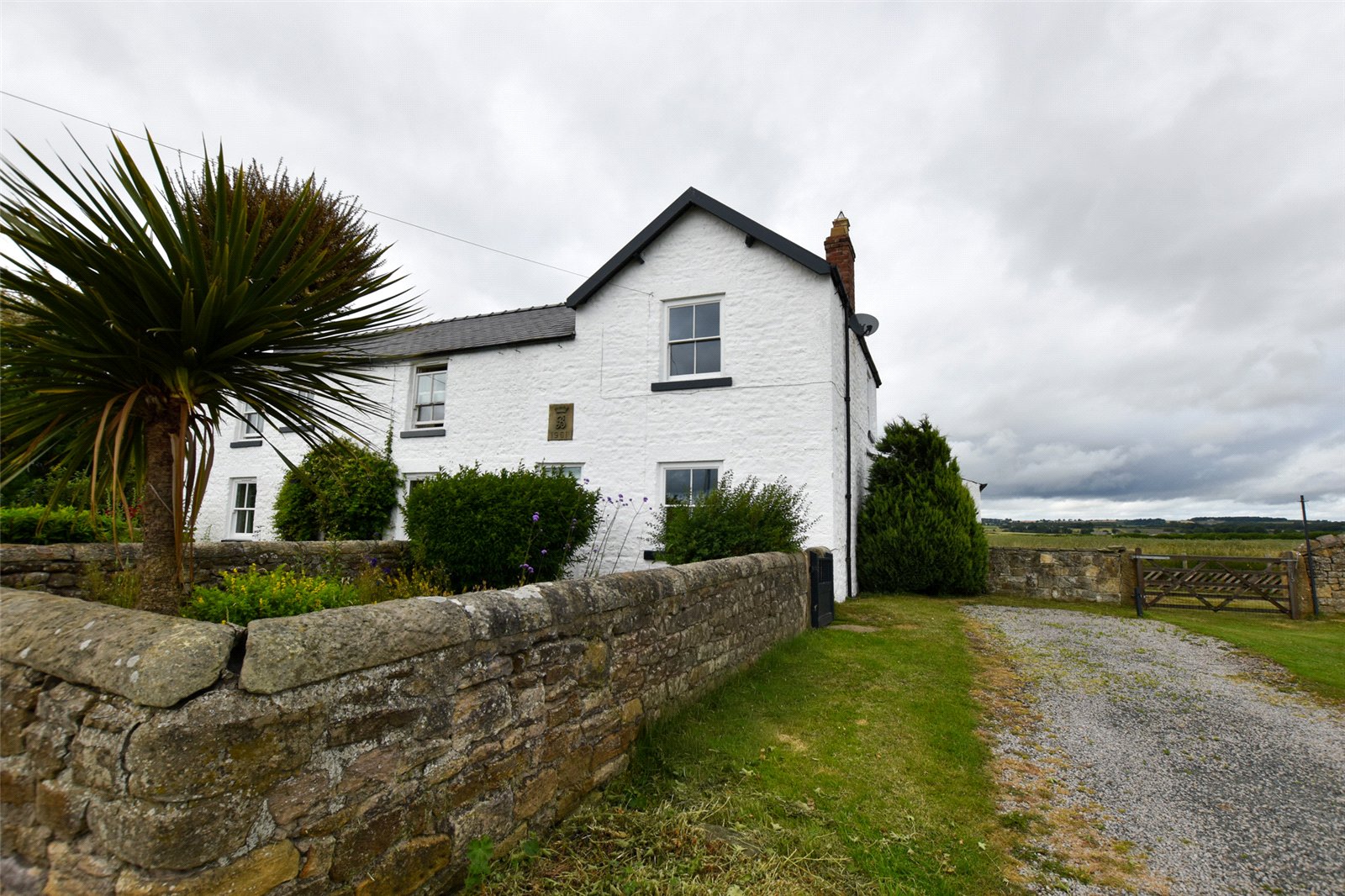 2 High Carlbury Farm Cottages, Piercebridge, Darlington, Durham, DL2 3TT